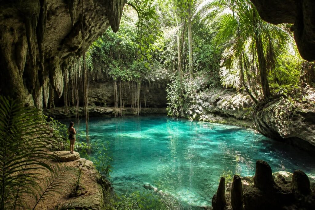 découvrez les plus beaux cenotes du yucatan au mexique, des merveilles naturelles incontournables à explorer lors de votre voyage pour une expérience unique et inoubliable.