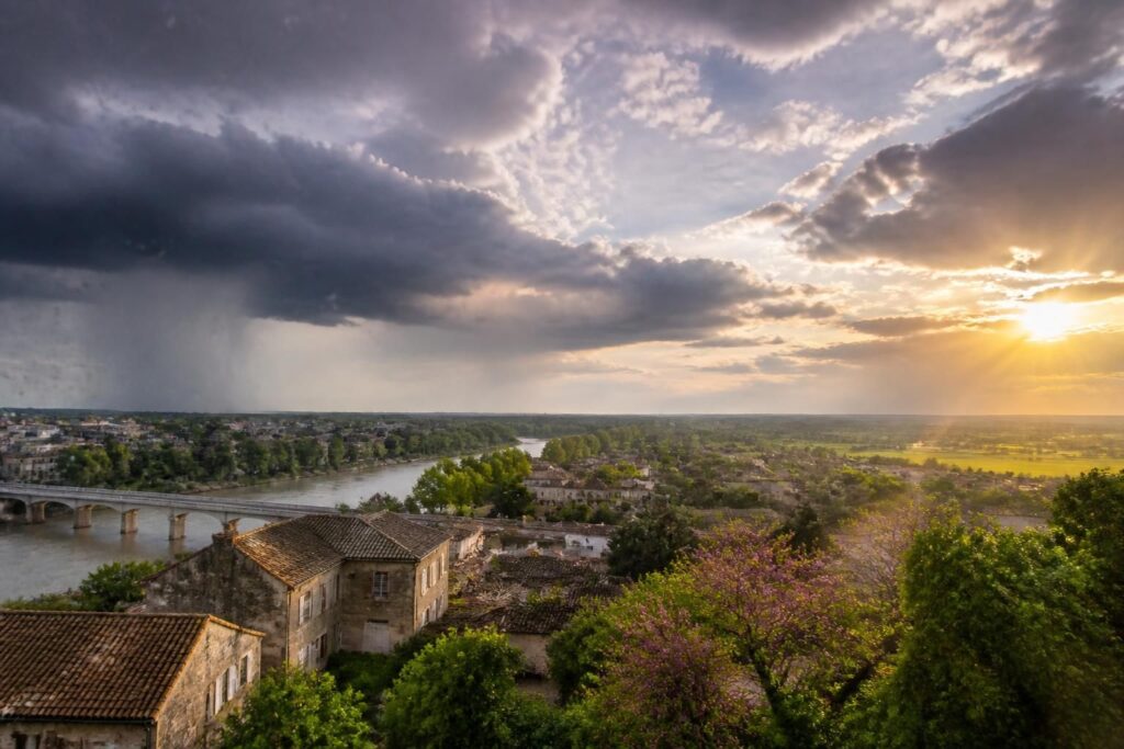 consultez les prévisions météo pour marmande cette semaine et le week-end à venir pour planifier vos activités en toute sérénité.